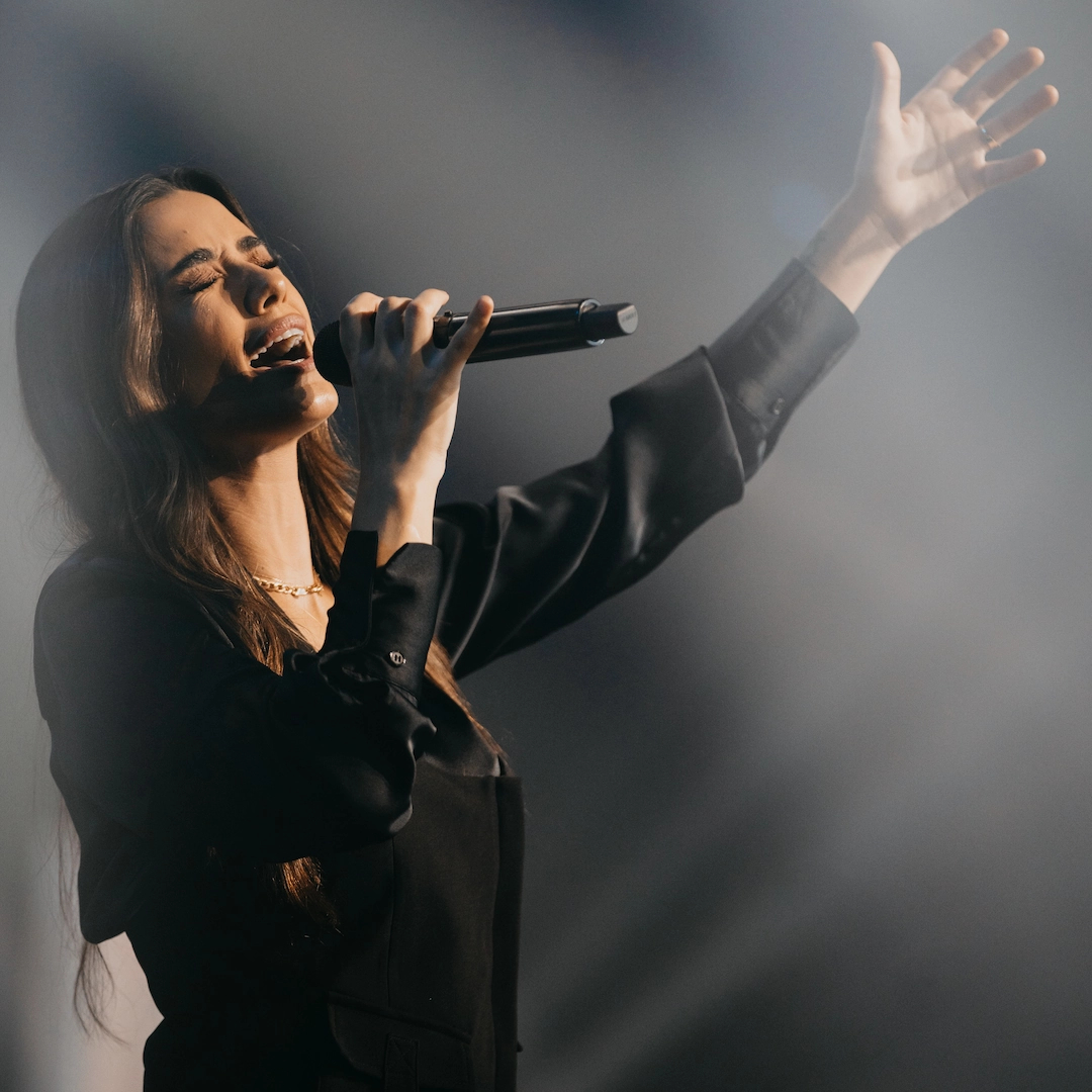 Foto de Isadora Pompeo referente ao resultado da categoria Gospel do Ano